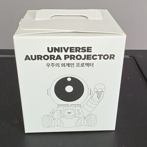 SkyGo Ice Cream Astronaut‎ Starry Sky Lamp Aurora Projector USB Remote